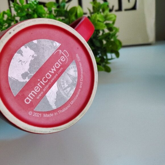 Americaware Georgia Etched Matte Stoneware Souvenir Mug | Red | 22oz - Picture 4 of 5